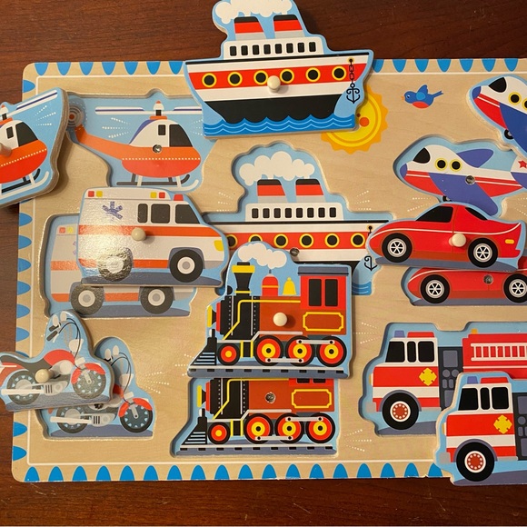 Melissa and Doug vehicle wood puzzle - Picture 2 of 3